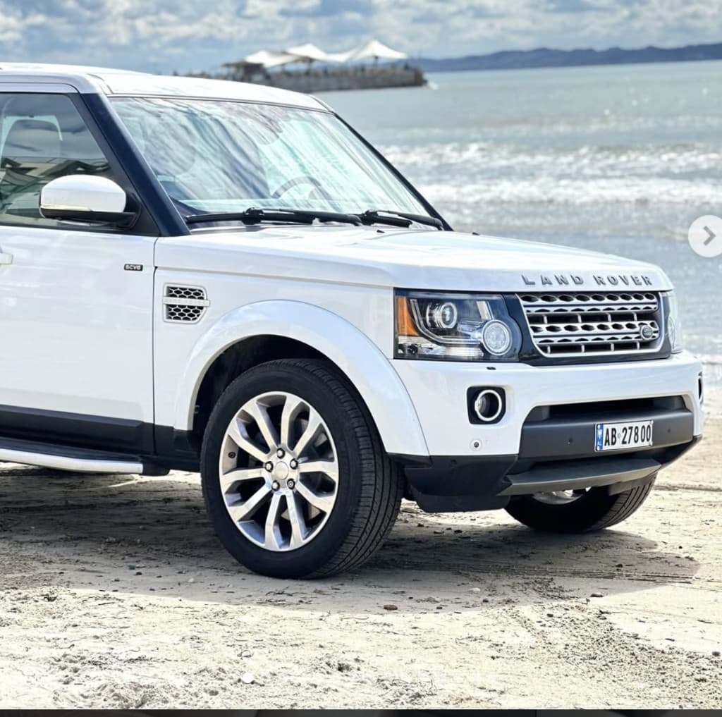 Land Rover Discovery Luxury 2015